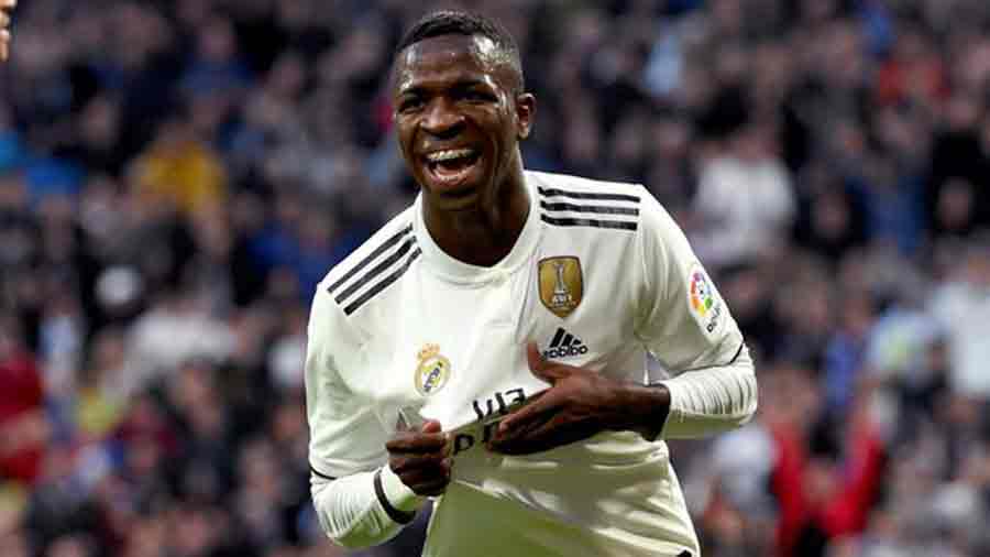 real madrid vinicius junior comemora